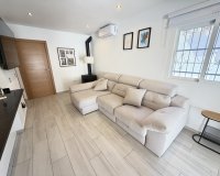 Resale - Villa - Orihuela Costa - Blue Lagoon