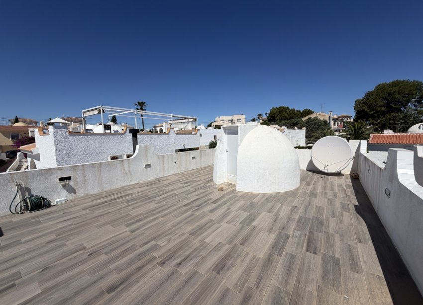 Resale - Villa - Orihuela Costa - Blue Lagoon