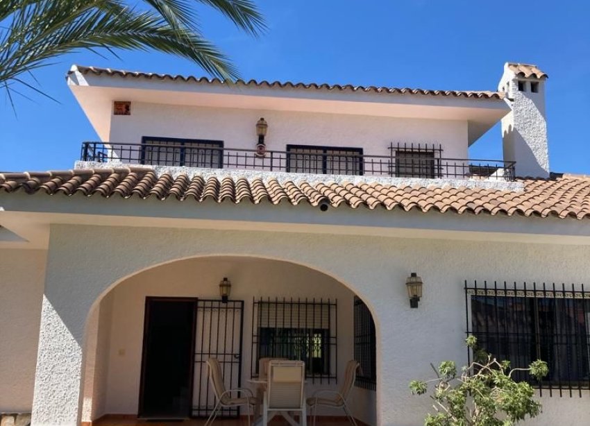 Resale - Villa - Orihuela Costa - Cabo Roig