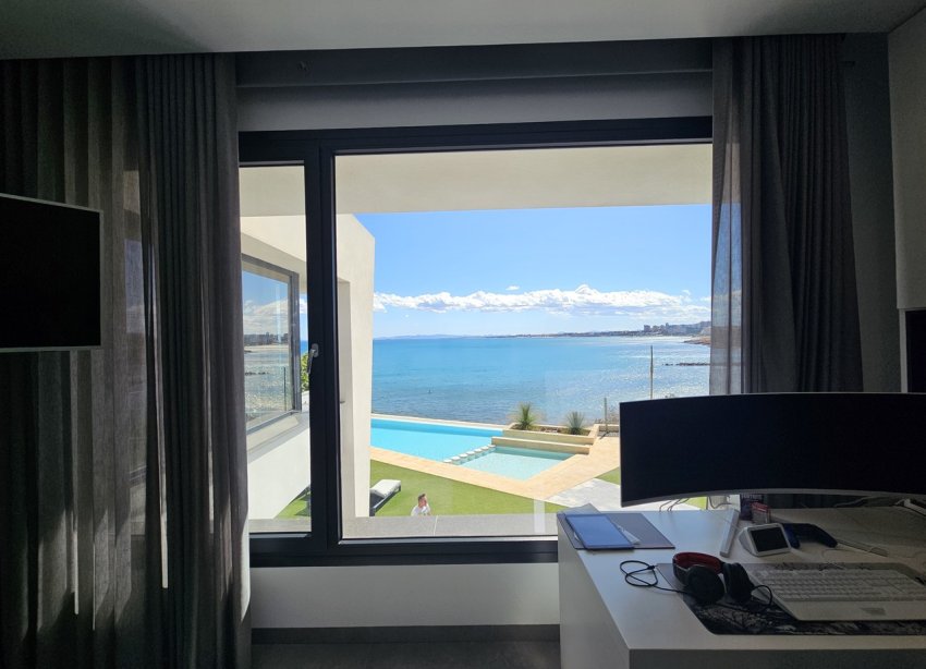 Resale - Villa - Orihuela Costa - Cabo Roig