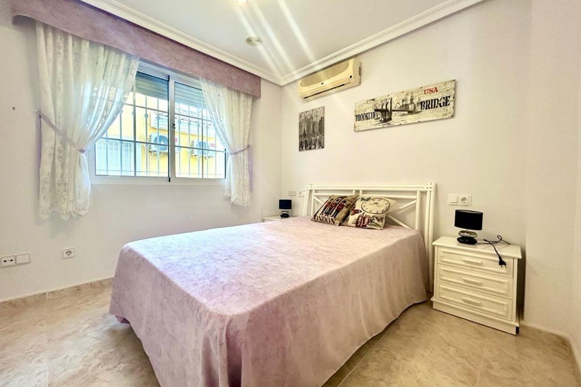 Resale - Villa - Orihuela Costa - Cabo Roig