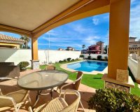 Resale - Villa - Orihuela Costa - Cabo Roig