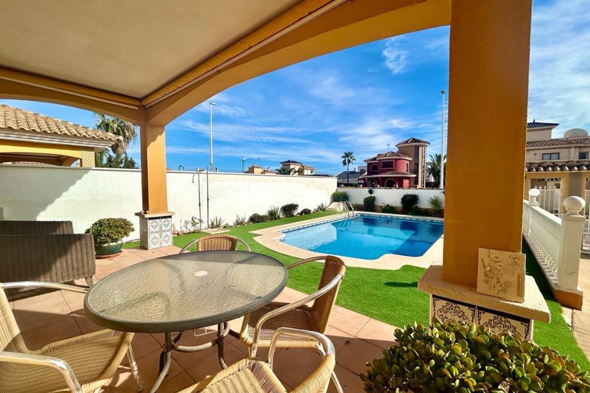 Resale - Villa - Orihuela Costa - Cabo Roig