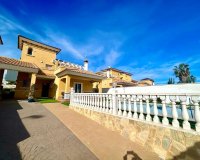 Resale - Villa - Orihuela Costa - Cabo Roig