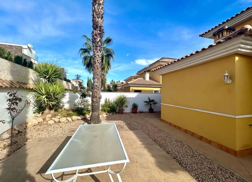 Resale - Villa - Orihuela Costa - Cabo Roig