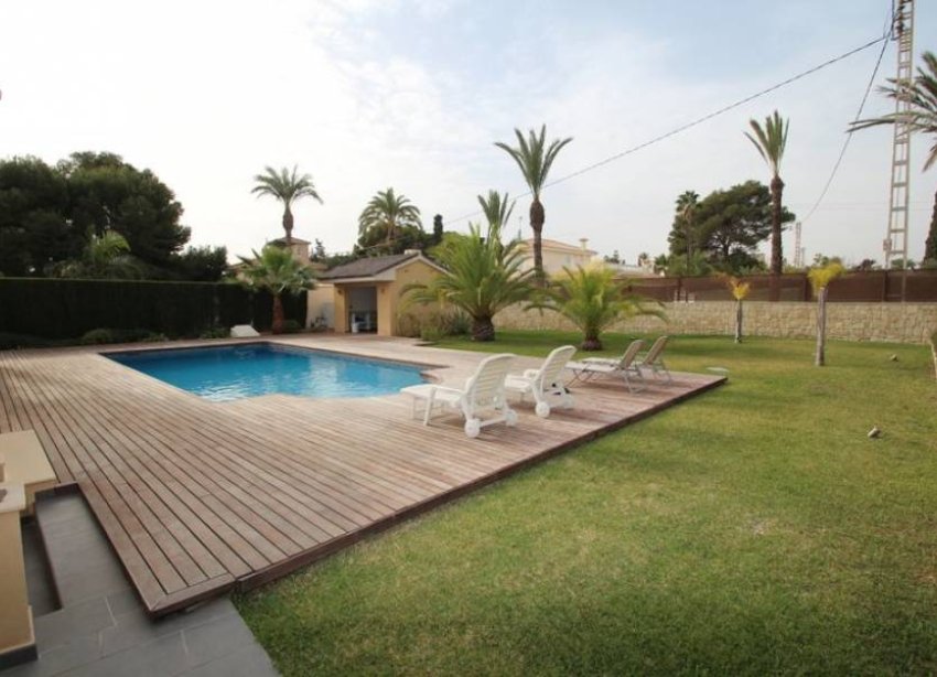 Resale - Villa - Orihuela Costa - Cabo Roig