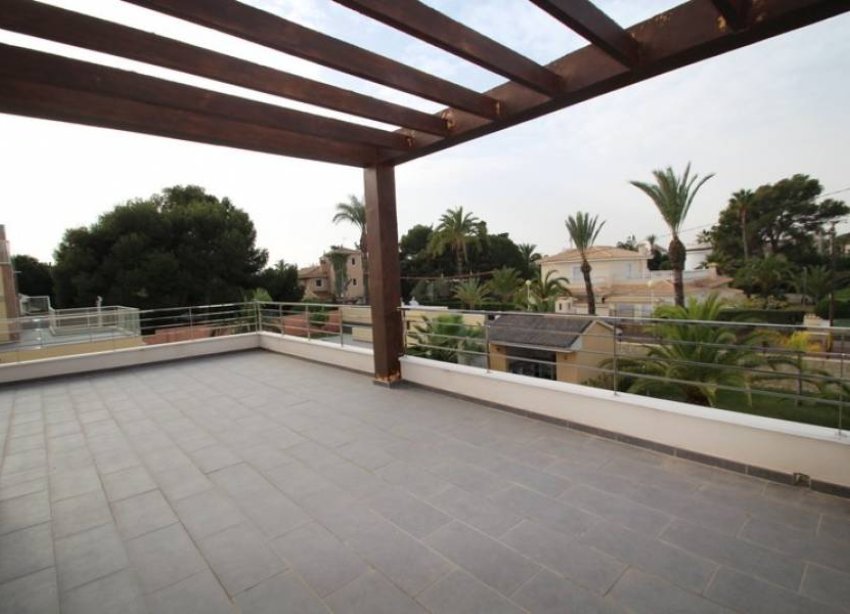 Resale - Villa - Orihuela Costa - Cabo Roig