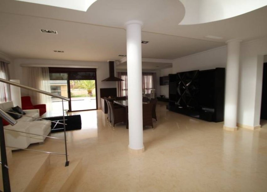 Resale - Villa - Orihuela Costa - Cabo Roig