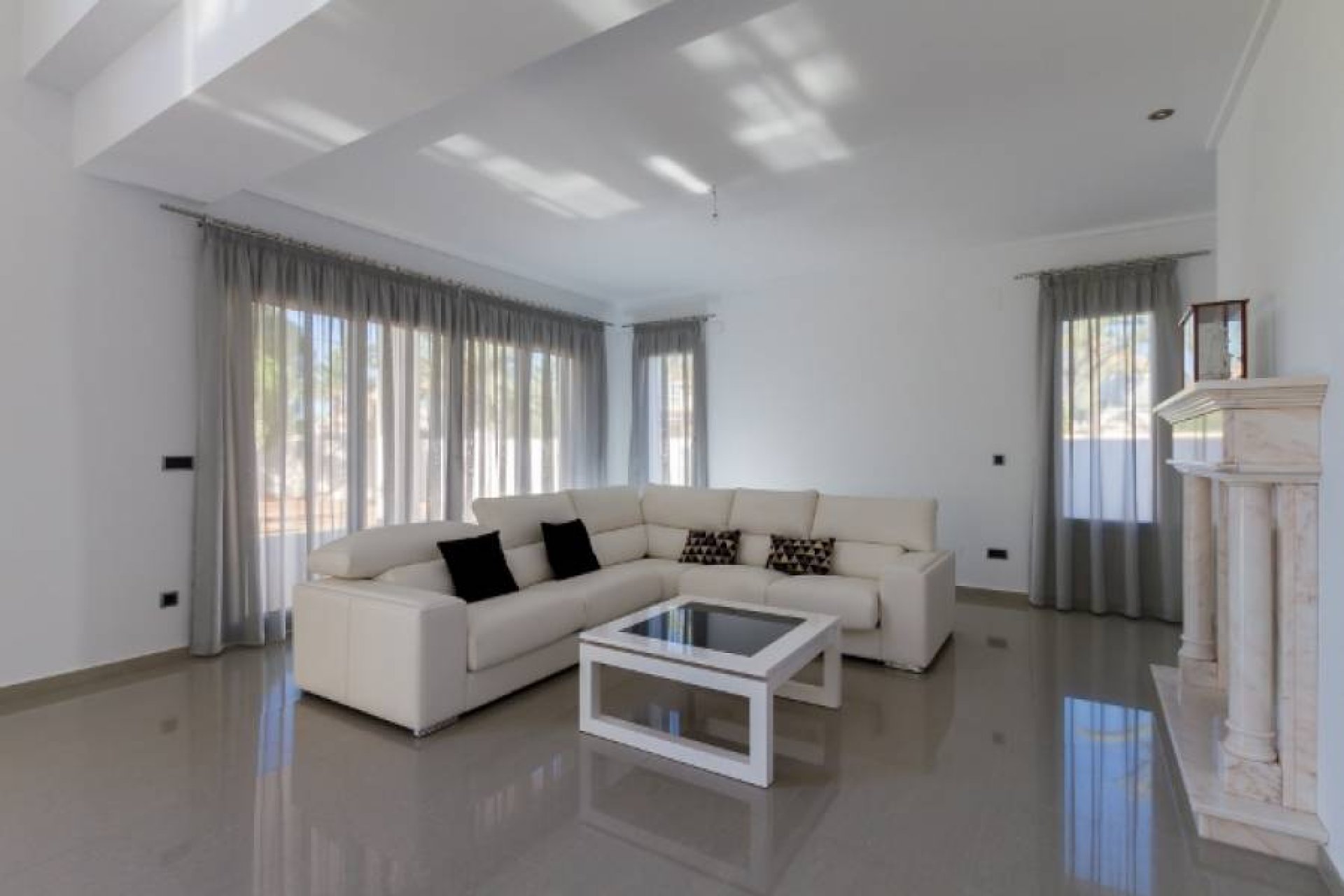 Resale - Villa - Orihuela Costa - Cabo Roig