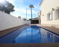 Resale - Villa - Orihuela Costa - Cabo Roig