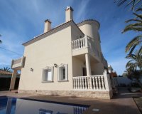 Resale - Villa - Orihuela Costa - Cabo Roig