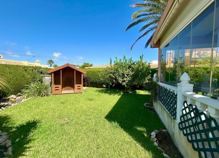 Resale - Villa - Orihuela Costa - Cabo Roig