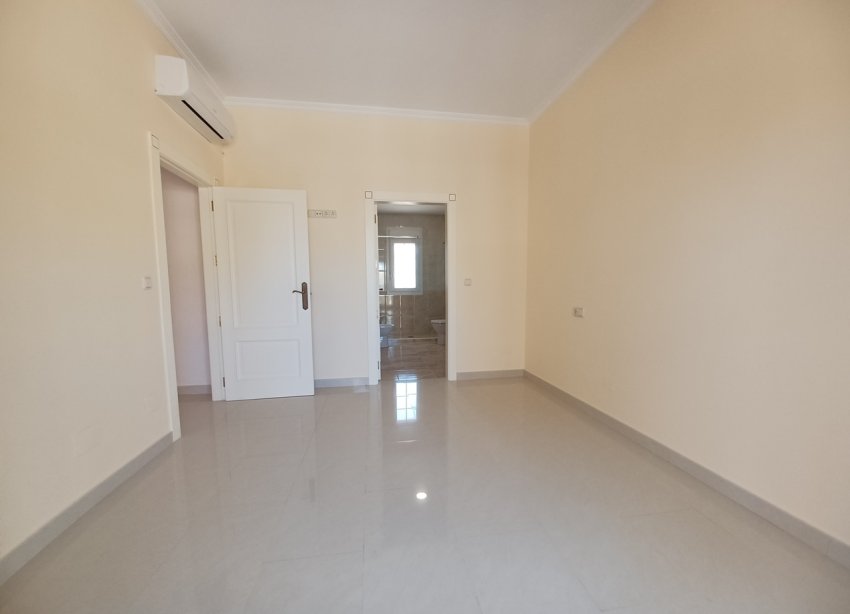 Resale - Villa - Orihuela Costa - Cabo Roig