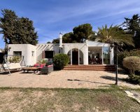 Resale - Villa - Orihuela Costa - Cabo Roig