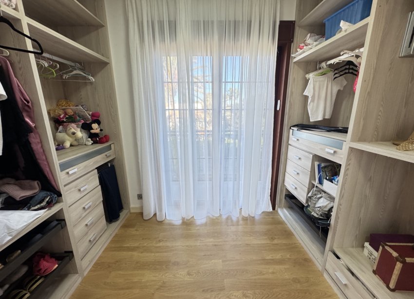 Resale - Villa - Orihuela Costa - Cabo Roig