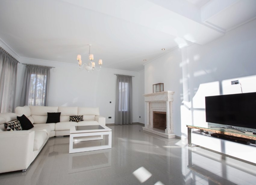 Resale - Villa - Orihuela Costa - Cabo Roig