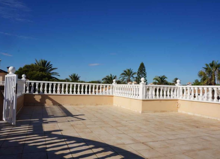 Resale - Villa - Orihuela Costa - Cabo Roig