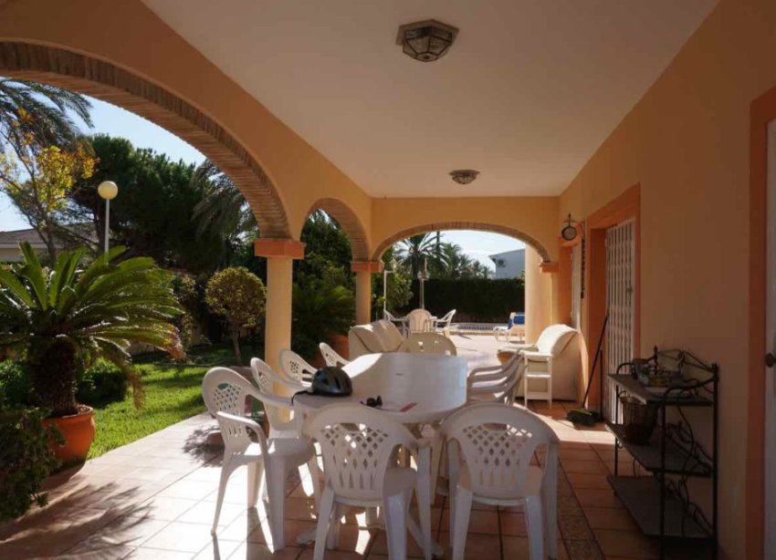 Resale - Villa - Orihuela Costa - Cabo Roig