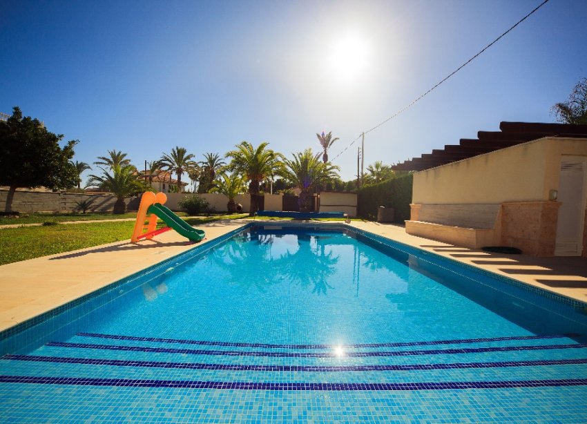 Resale - Villa - Orihuela Costa - Cabo Roig