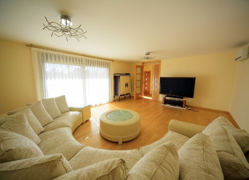 Resale - Villa - Orihuela Costa - Cabo Roig