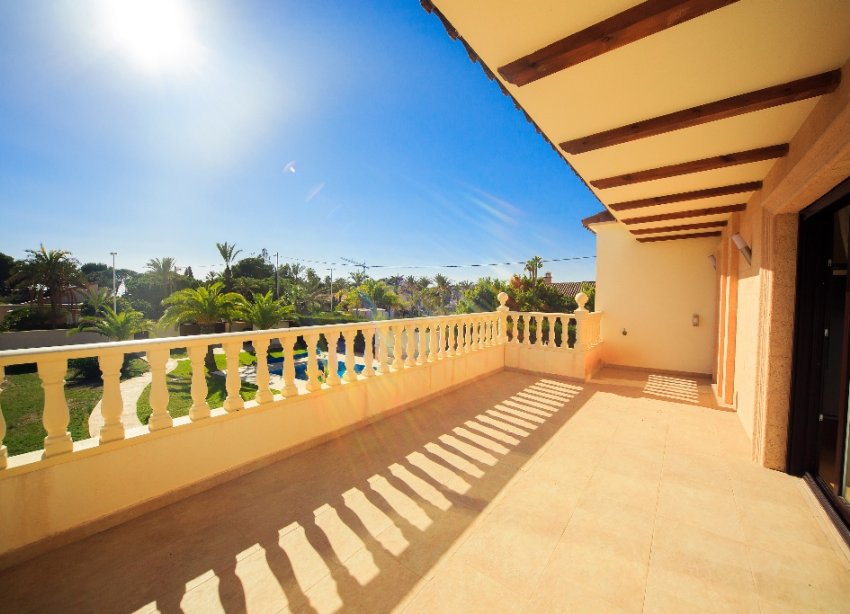 Resale - Villa - Orihuela Costa - Cabo Roig