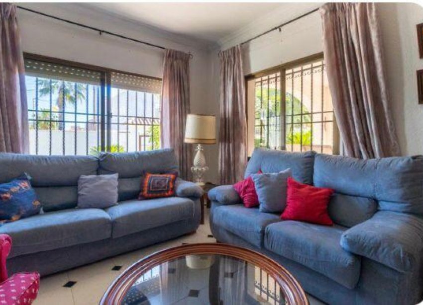 Resale - Villa - Orihuela Costa - Cabo Roig