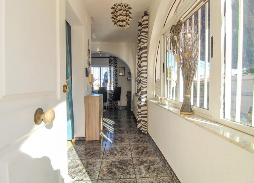 Resale - Villa - Orihuela Costa - Cabo Roig