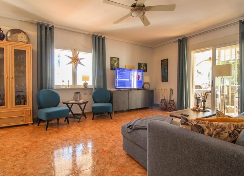 Resale - Villa - Orihuela Costa - Cabo Roig