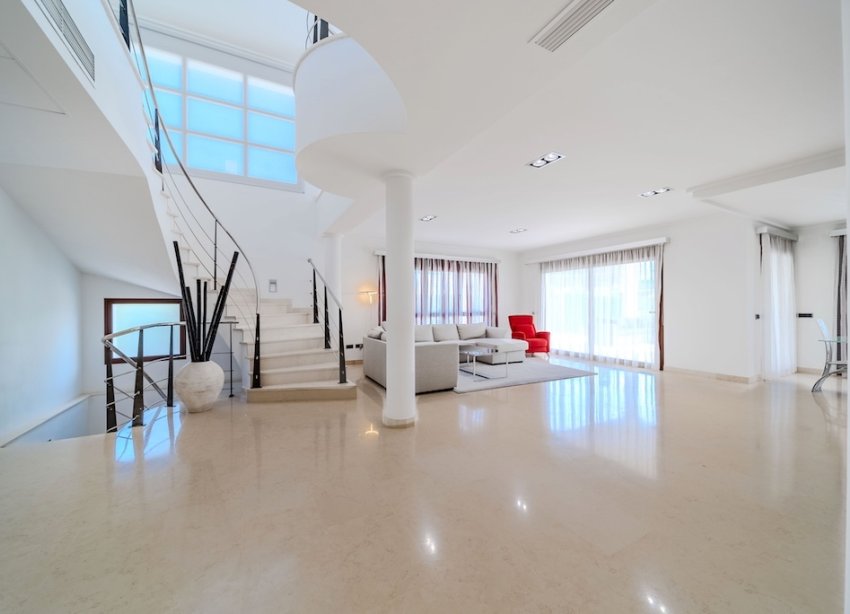 Resale - Villa - Orihuela Costa - Cabo Roig