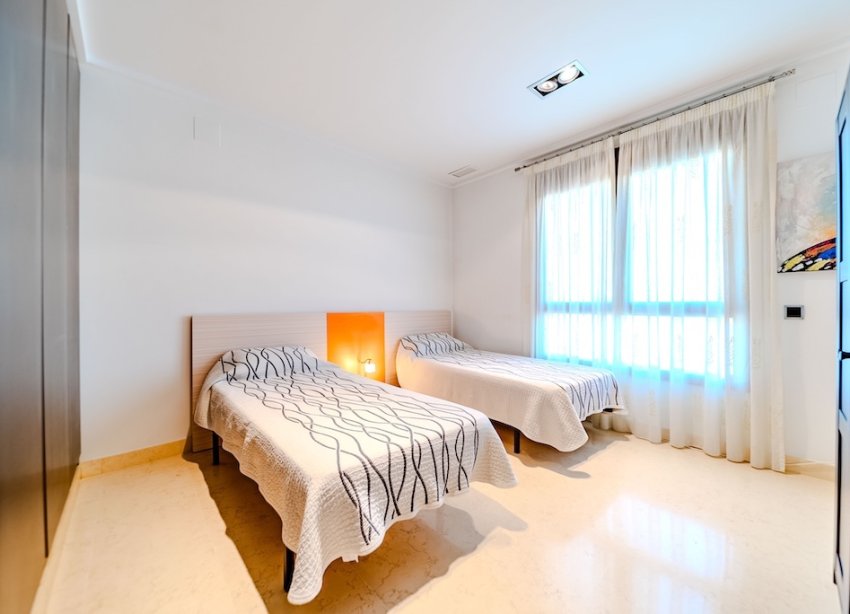 Resale - Villa - Orihuela Costa - Cabo Roig