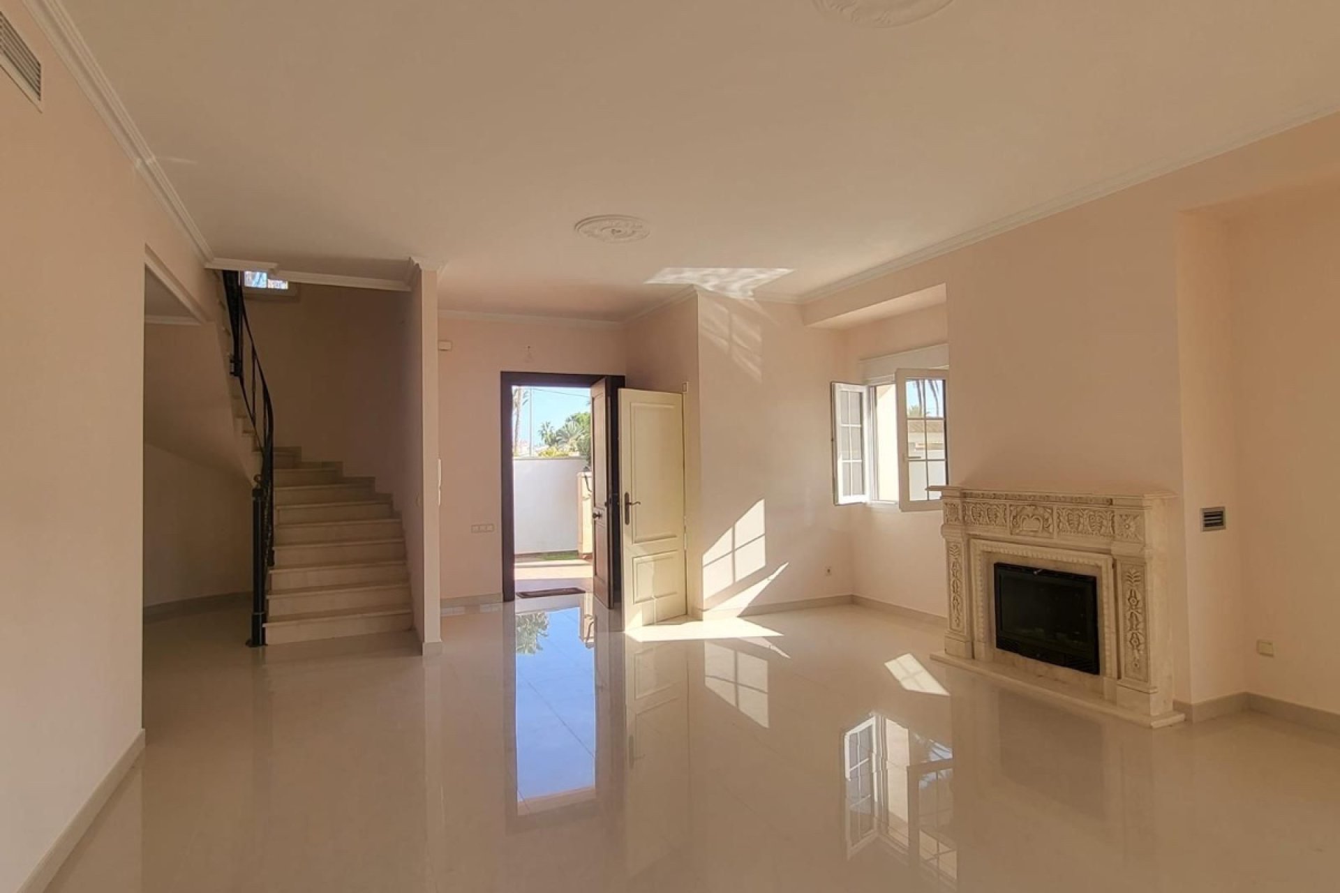 Resale - Villa - Orihuela Costa - Cabo Roig