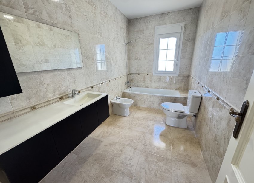 Resale - Villa - Orihuela Costa - Cabo Roig