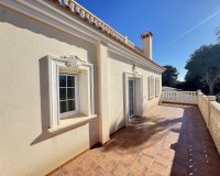 Resale - Villa - Orihuela Costa - Cabo Roig