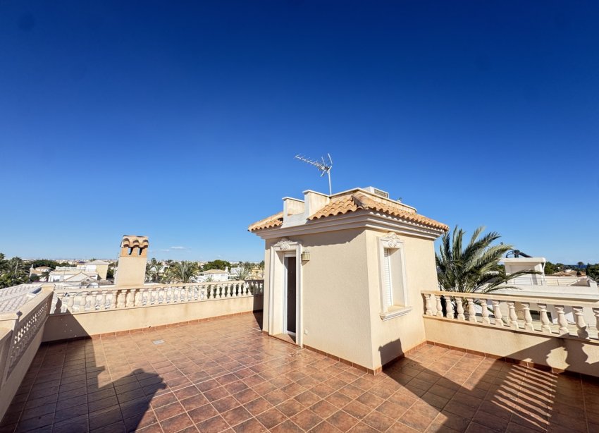 Resale - Villa - Orihuela Costa - Cabo Roig