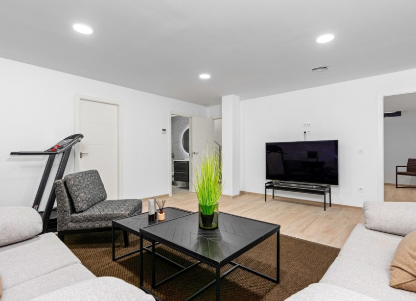 Resale - Villa - Orihuela Costa - Cabo Roig