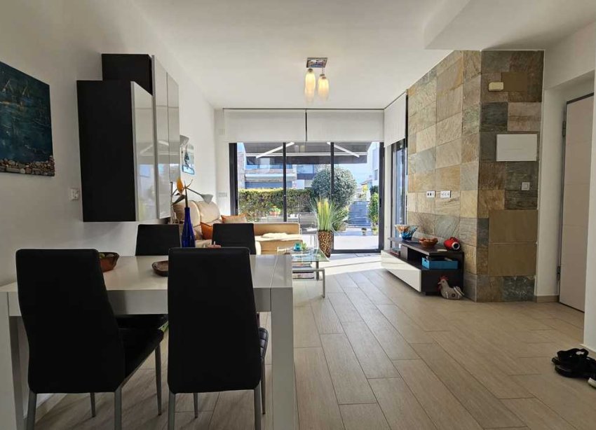 Resale - Villa - Orihuela Costa - Cabo Roig