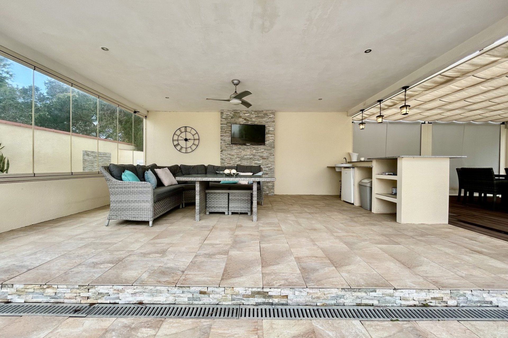 Resale - Villa - Orihuela Costa - Cabo Roig