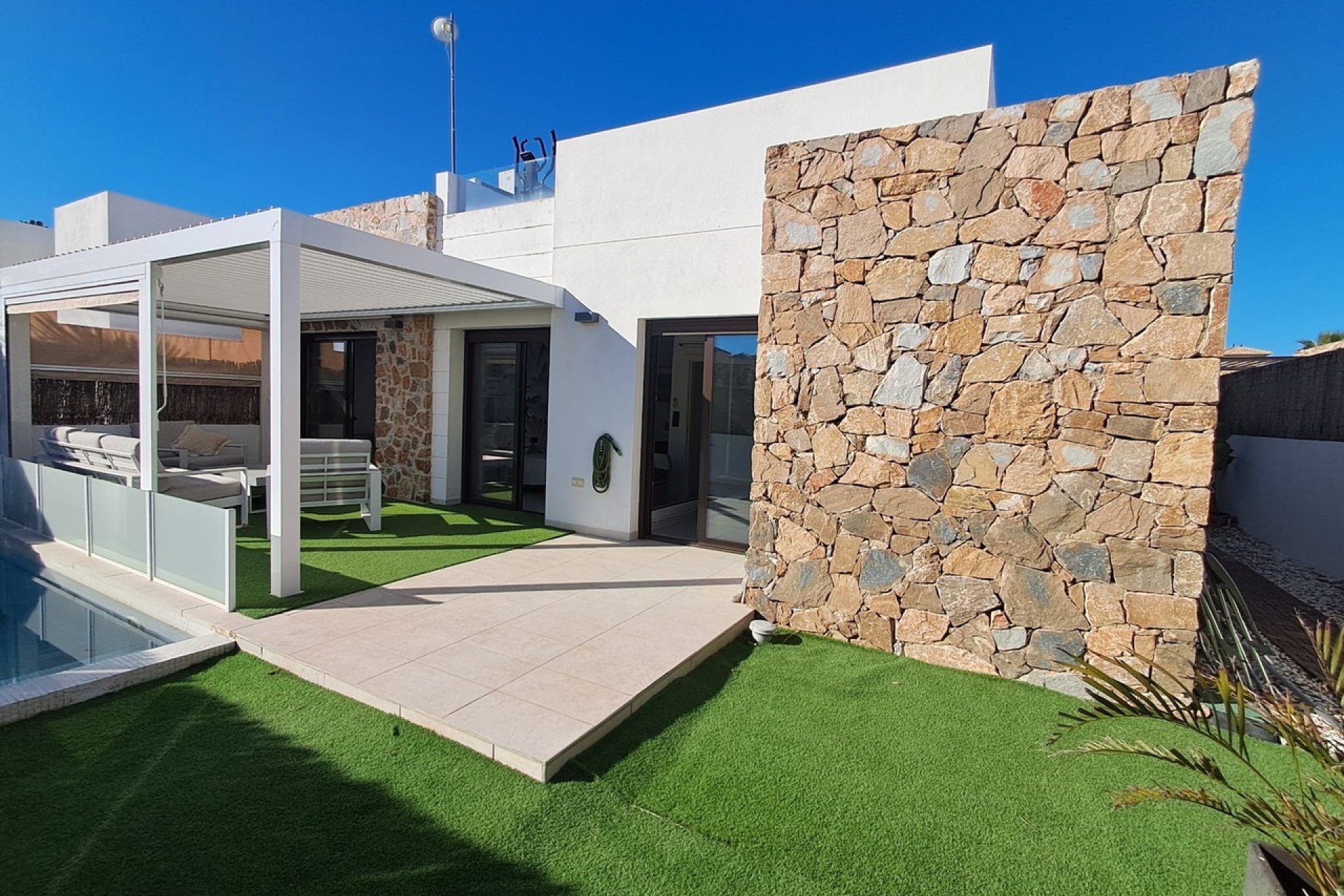 Resale - Villa - Orihuela Costa - Cabo Roig