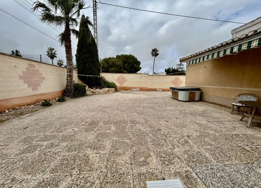 Resale - Villa - Orihuela Costa - Cabo Roig