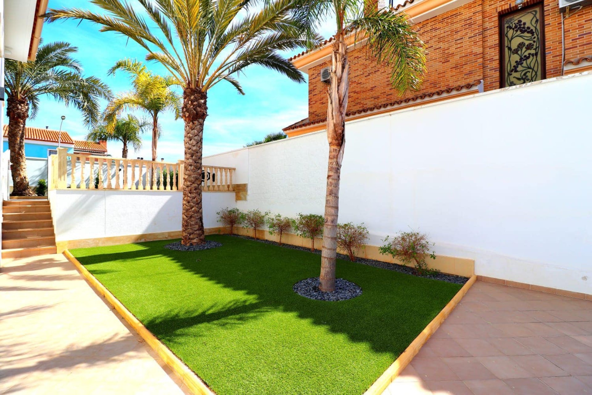 Resale - Villa - Orihuela Costa - Campoamor