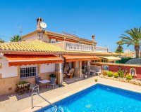 Resale - Villa - Orihuela Costa - Campoamor