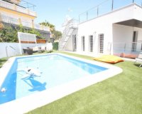 Resale - Villa - Orihuela Costa - Campoamor