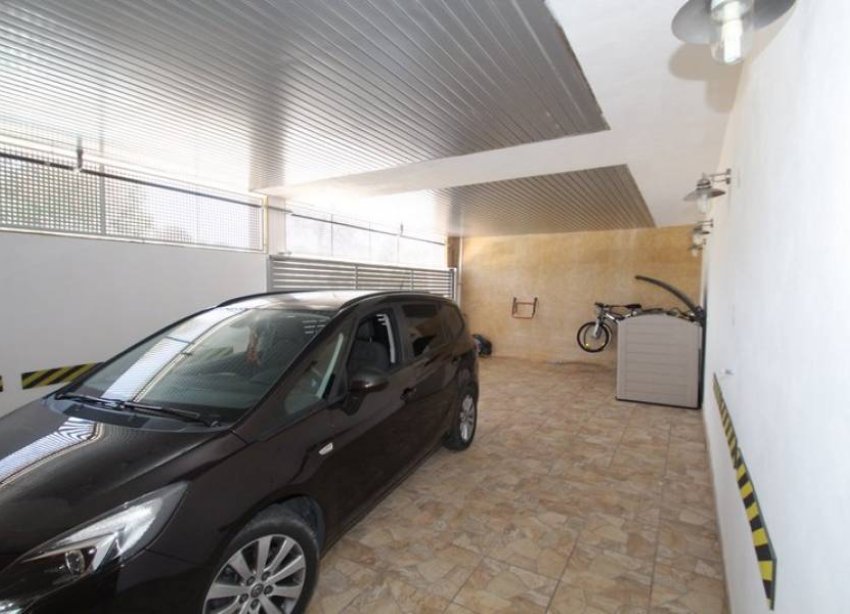 Resale - Villa - Orihuela Costa - Campoamor