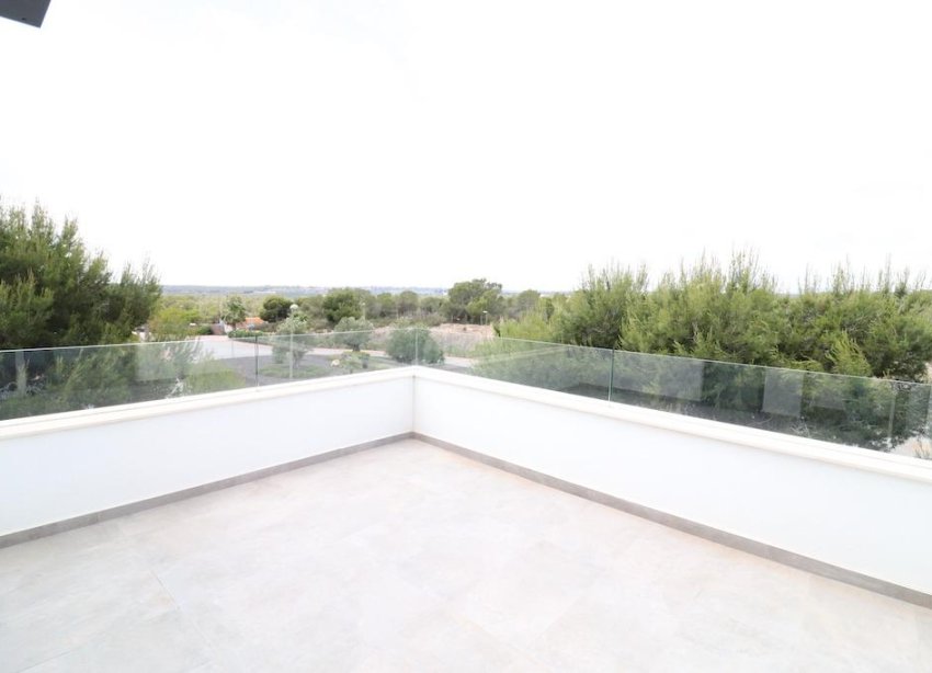 Resale - Villa - Orihuela Costa - Campoamor