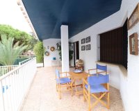 Resale - Villa - Orihuela Costa - Campoamor