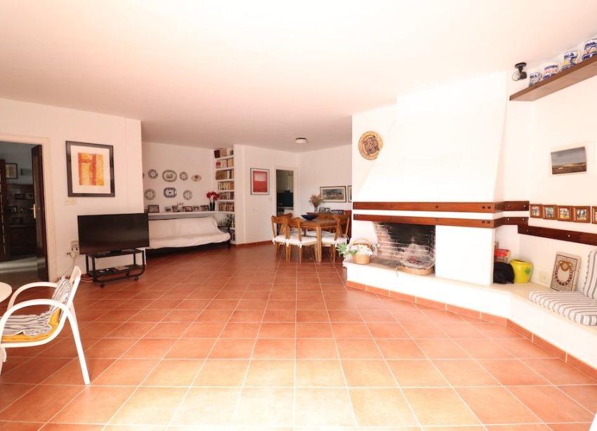 Resale - Villa - Orihuela Costa - Campoamor