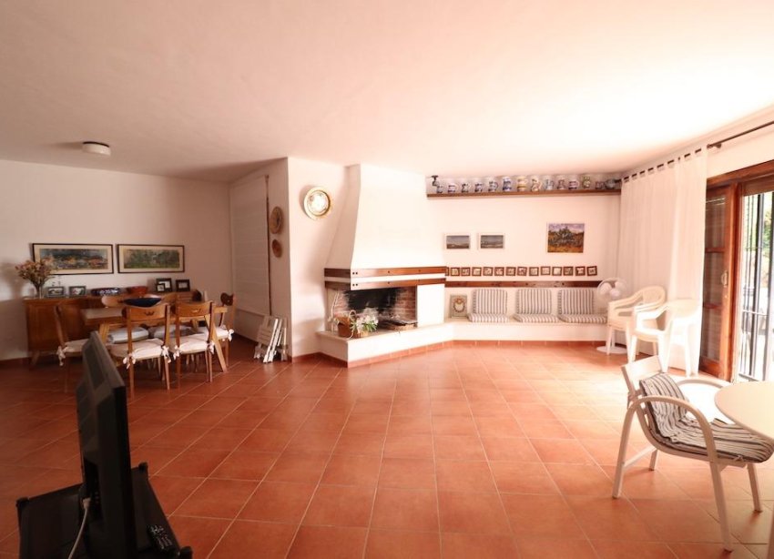 Resale - Villa - Orihuela Costa - Campoamor