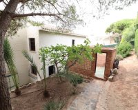 Resale - Villa - Orihuela Costa - Campoamor