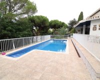 Resale - Villa - Orihuela Costa - Campoamor