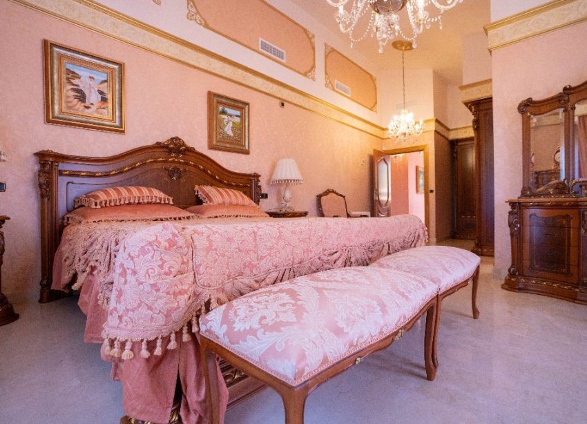 Resale - Villa - Orihuela Costa - Campoamor